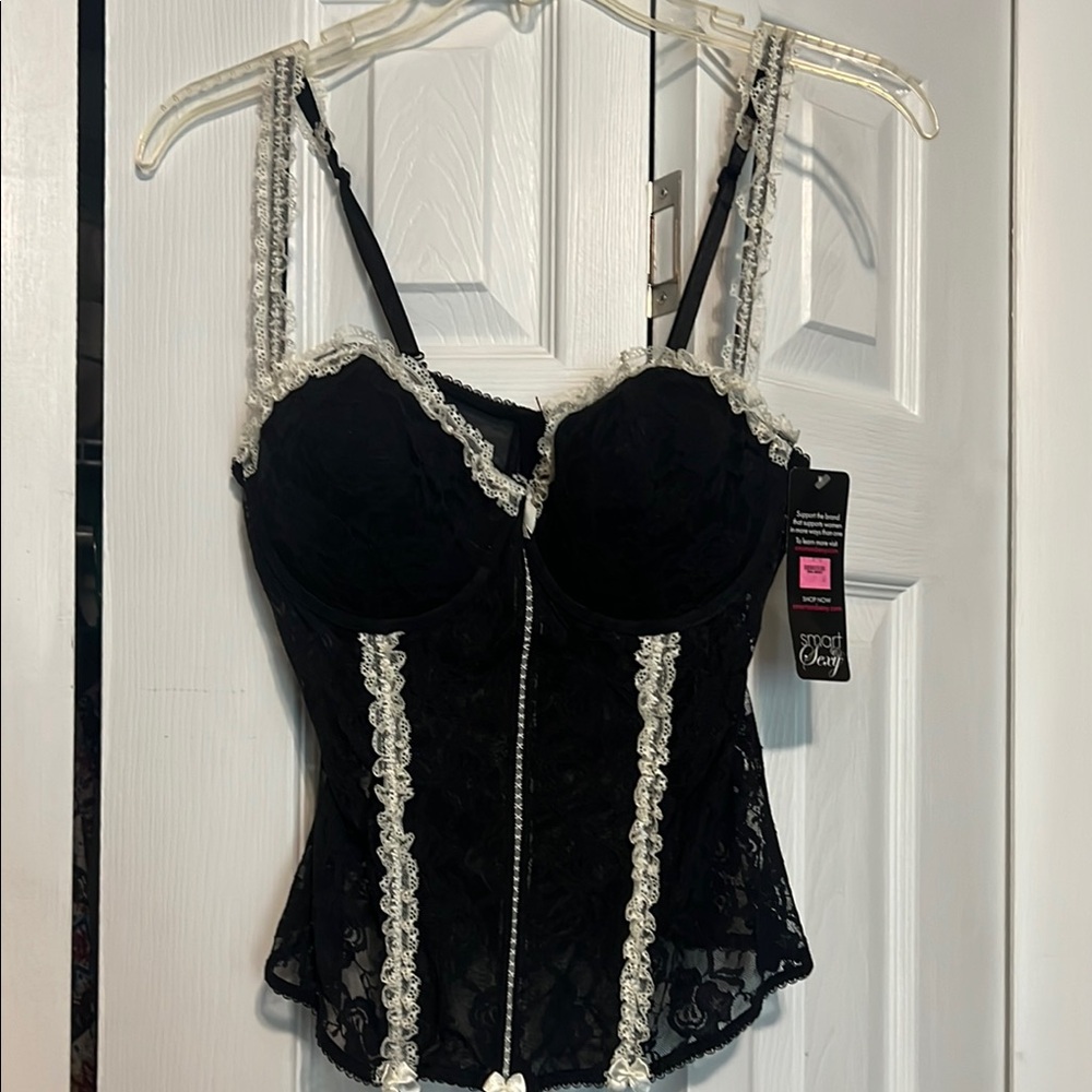 Smart & Sexy Black Lace Top with White Accents